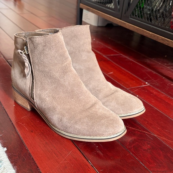 Blondo Shoes - Blondo Taupe Suede Ankle Booties